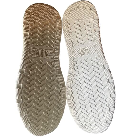 Palladium Pallarue White Canvas slip-on loafer sneaker, Size 8 - Picture 3 of 9